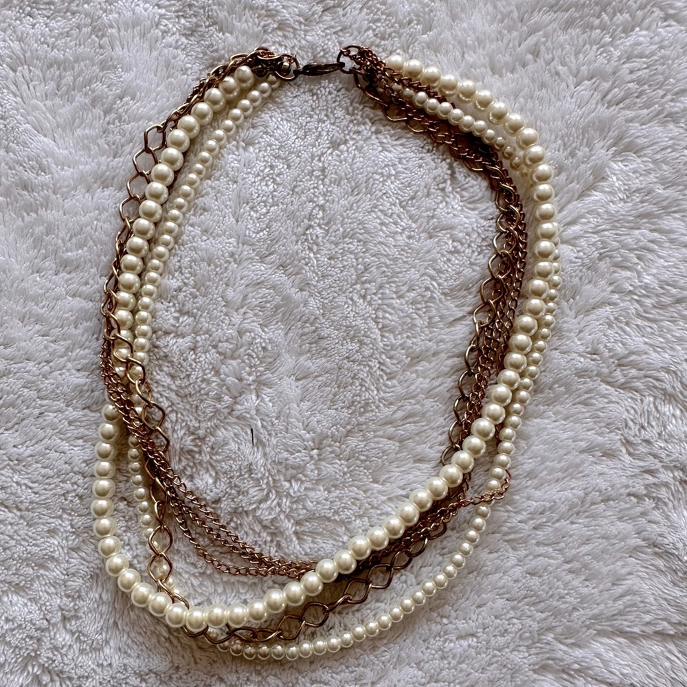 Multi layered necklace